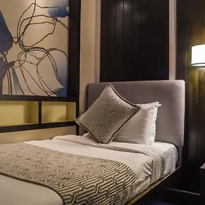 *** Hotel Ambassador Transit Lounge Terminal 2 Singapore